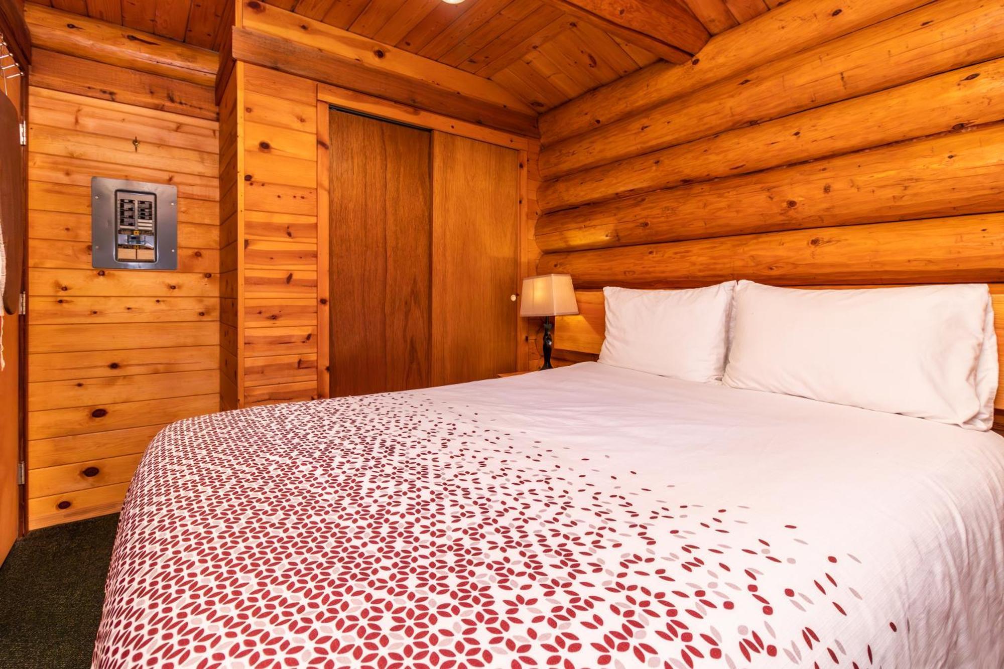 Riverbend Cottage & Rv Resort พาร์คสวิลล์ ภายนอก รูปภาพ